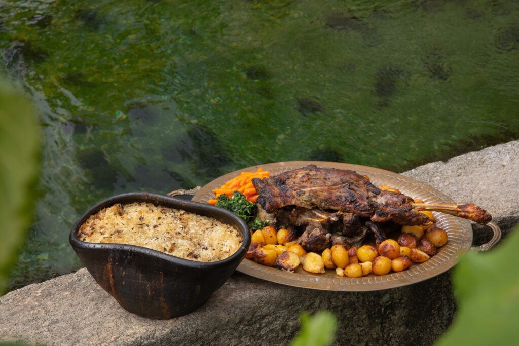 De 25 a 27 de julho, o Festival do Anho Assado e do Arroz do Forno regressa para a sua 19.ª edição, reafirmando-se como um dos eventos mais emblemáticos da região.