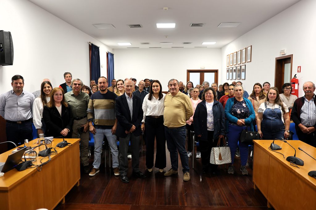Imagem associada a: Autarquia entrega incentivos aos produtores pecuários e alarga apoios a outras raças bovinas