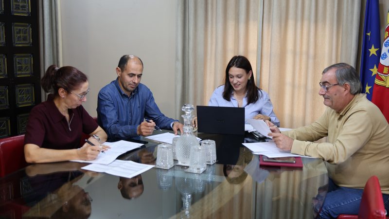 20251104 - Executivo Municipal em reunião (4)