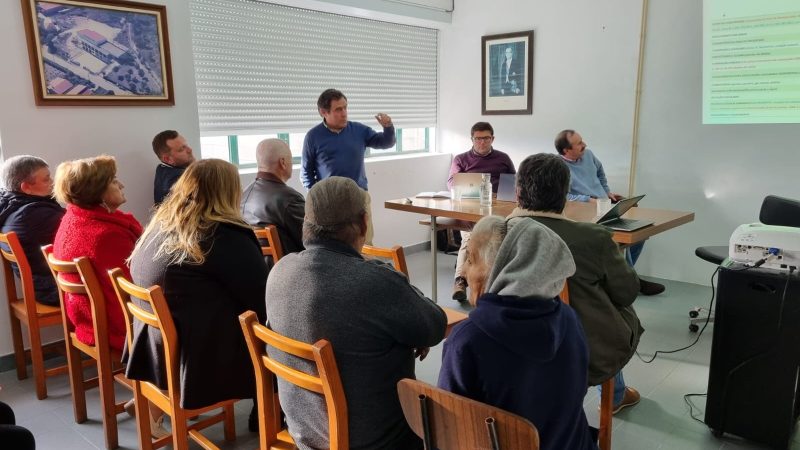 Na linha de continuidade da medida “Câmara à Porta”, que leva o presidente da Câmara ao encontro dos baionenses, em todas as freguesias - ações de proximidade que tem promovido todos os anos - o autarca visitou, no dia 13 de fevereiro, a União de Freguesias de Teixeira e Teixeiró, durante a manhã e a Freguesia de Gestaçô, durante a tarde.