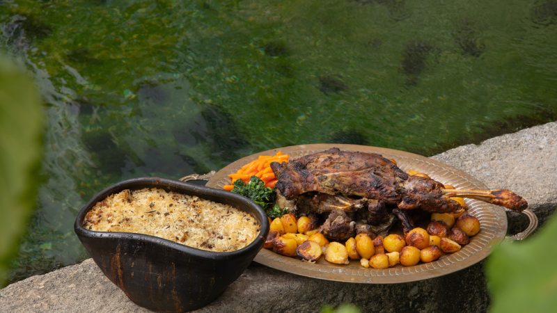 De 25 a 27 de julho, o Festival do Anho Assado e do Arroz do Forno regressa para a sua 19.ª edição, reafirmando-se como um dos eventos mais emblemáticos da região.