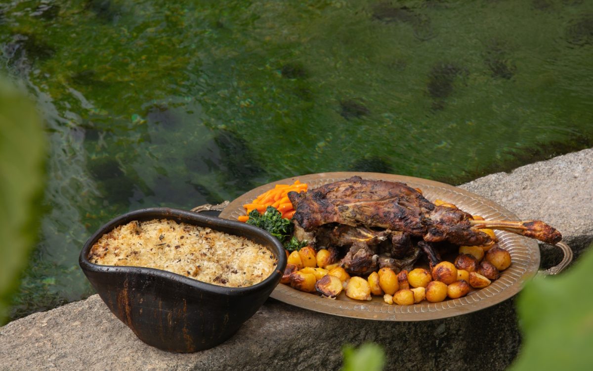 De 25 a 27 de julho, o Festival do Anho Assado e do Arroz do Forno regressa para a sua 19.ª edição, reafirmando-se como um dos eventos mais emblemáticos da região.