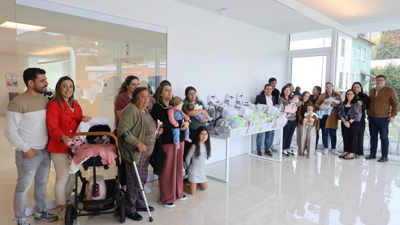 Entrega de Kits Bebé (10)