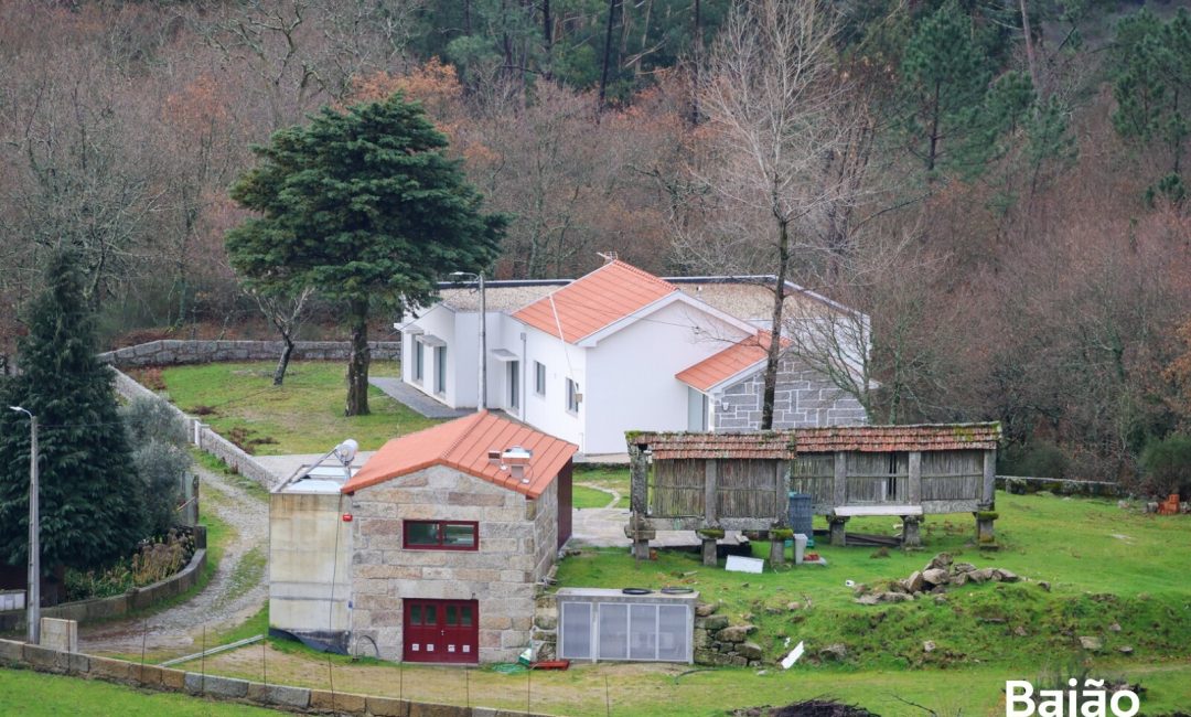 Escola de Almofrela-