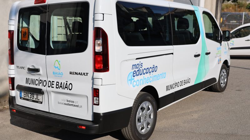Nova Viatura para o Transporte Escolar em Campelo e Ovil