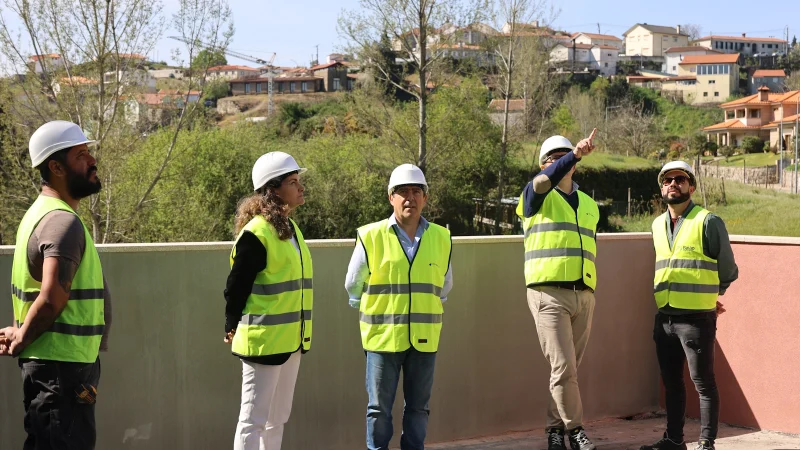 Presidente da Câmara visitou obras de requalificação do Pavilhão Multiusos de Baião