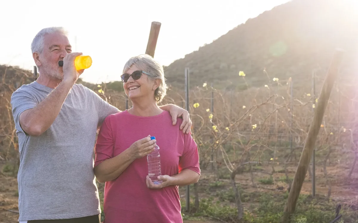 man-and-woman-caucasian-people-in-outdoor-leisure-2023-11-27-04-54-37-utc