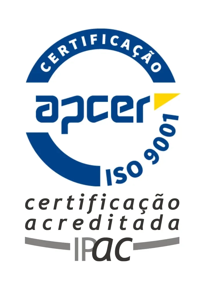 A certificação ‘APCER ISO 9001‘ é uma distinção atribuída às organizações que implementam e mantêm um Sistema de Gestão da Qualidade (SGQ) de acordo com os requisitos da norma ISO 9001.